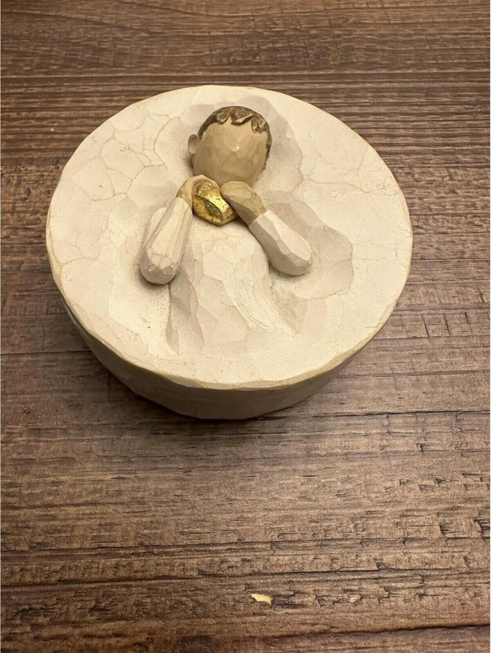 Willow Tree Heart of Gold Covered Box Susan Lordi Demdaco Trinket Box 2005